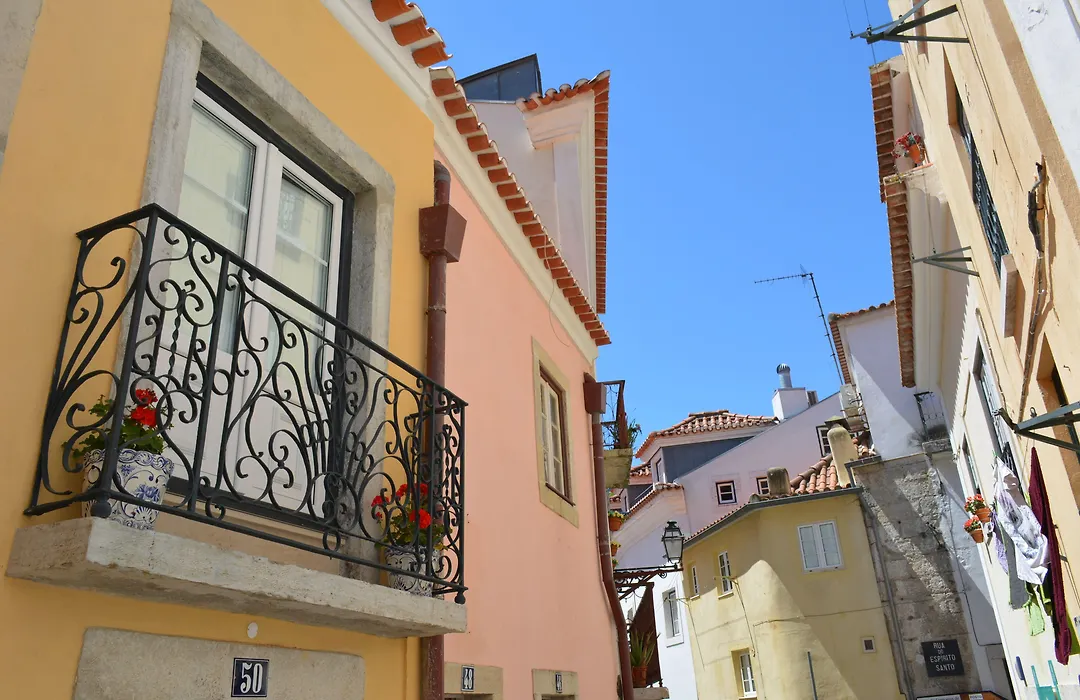 Castle Inn Lisbon Apartments-1